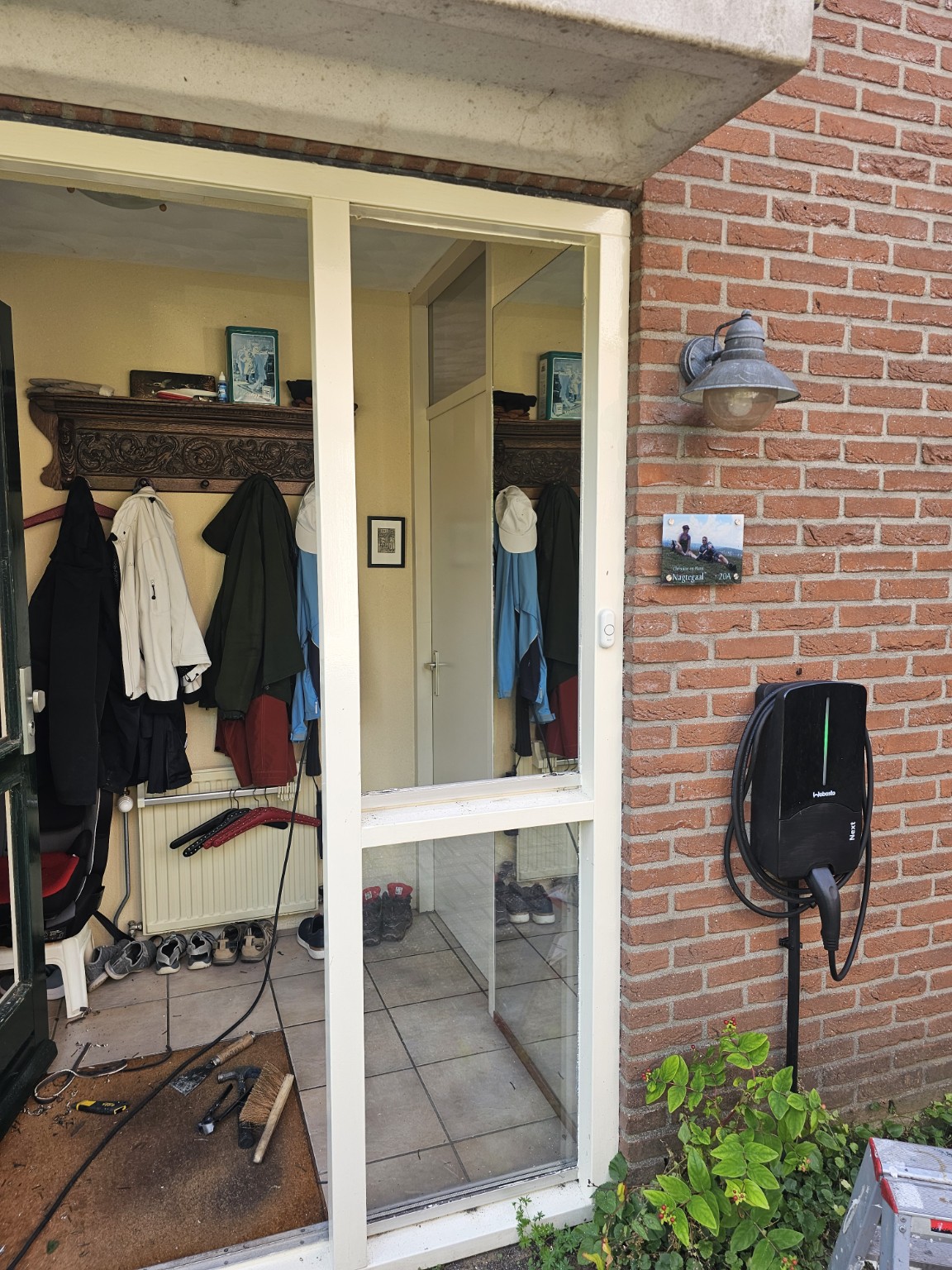 Entree tijdens de voorbereiding van het glaswerk