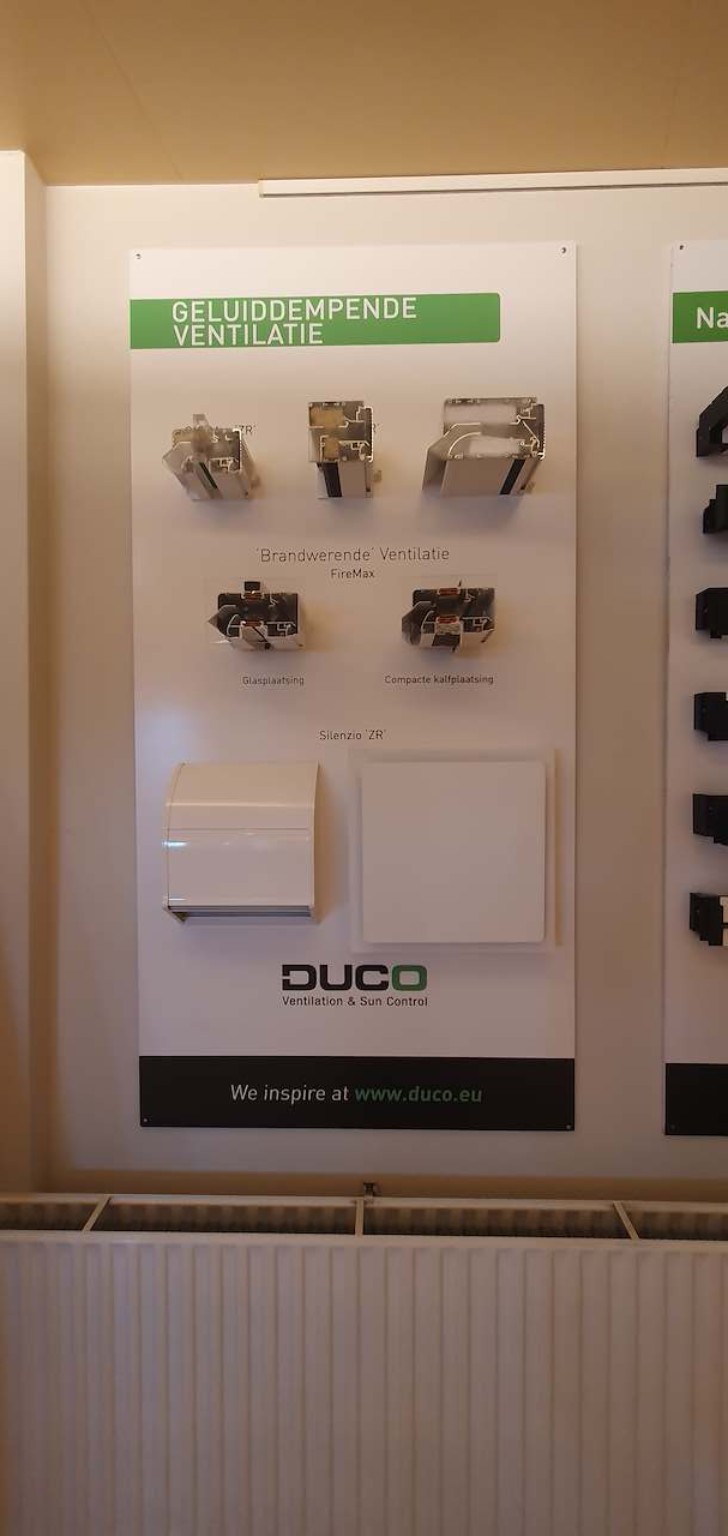 Presentatie van geluiddempende DUCO-ventilatieoplossingen